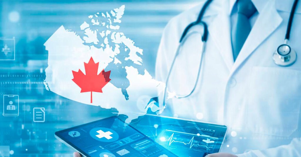 Лікар використовує планшет із медичними даними пацієнта &mdash; цифрова медична реформа в Канаді.